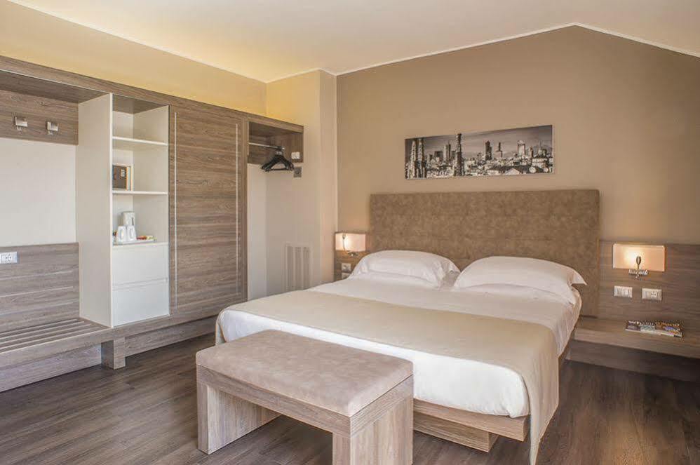 Palazzo Delle Stelline 3* Milano